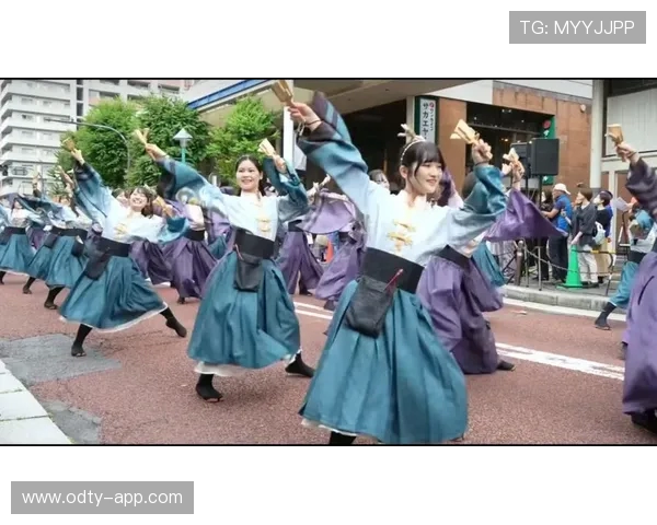 日本传统舞蹈表演引发审美争议：文化表达与大众认知的碰撞